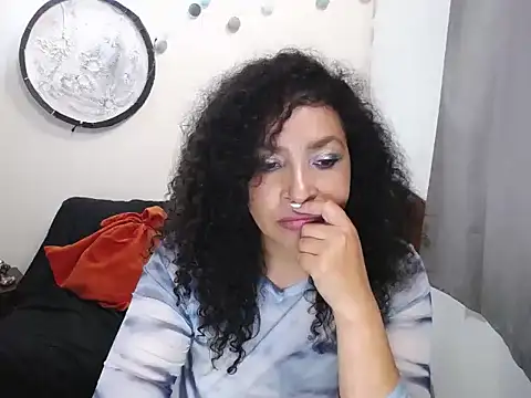 Nerea_Boolsara8 - When fulfilling the double play asshole