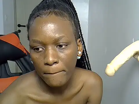 Spot_curvy - blowjob and striptease
