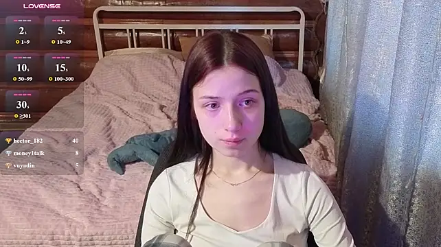 AlicePowells - topless for 5 minutes