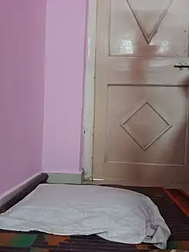 Xnmx26 - 4 fingering in pussy