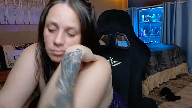 Mavismable - full cum show