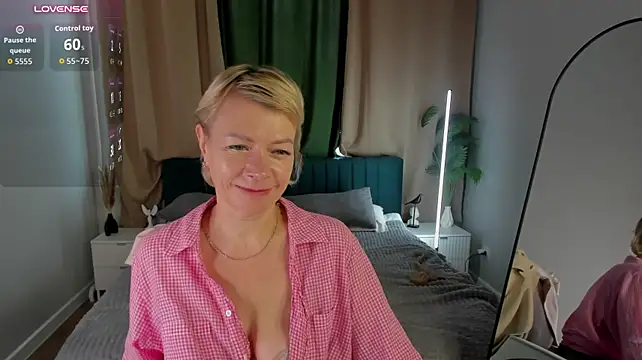Ann_Annise - Breast massage with foam