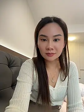 Yioyio-666 - jj抽插1分钟，最后完成任务可得小粉控制1分钟