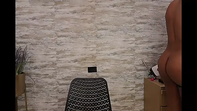 HOTBLACKANDWHITE2 - big squirt