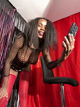 ShantelSexyYoungMilfie - Rub bushy pussy n spank