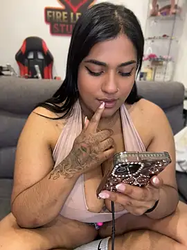 Nahomy-firee - Photo hot PM📸🥵🔥😈