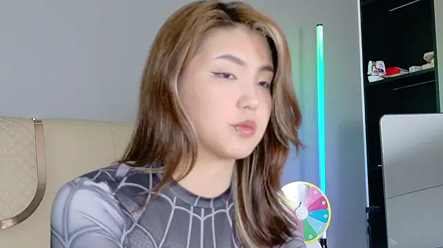Maiaxoxo - full naked stripdance