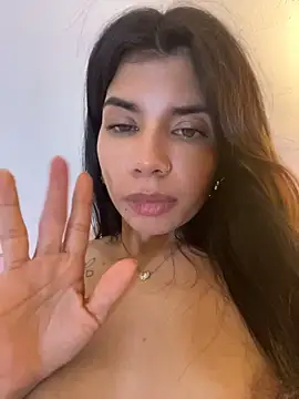 Isabella__naugthy - bite my nipples