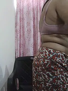 Cutee_bhabhi - Two finger in pussy