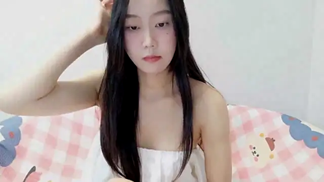 Yuyu9988 - 天使会降临吗？我想会的（控制三分钟脱上衣）