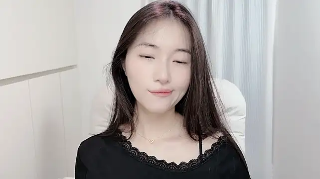 Xixi-baobao - 正是你为你的玫瑰花费的时光 才使你的玫瑰变得如此重要