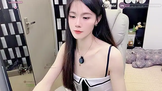 Yueyue-MM - 下空M腿+小粉控制2分钟