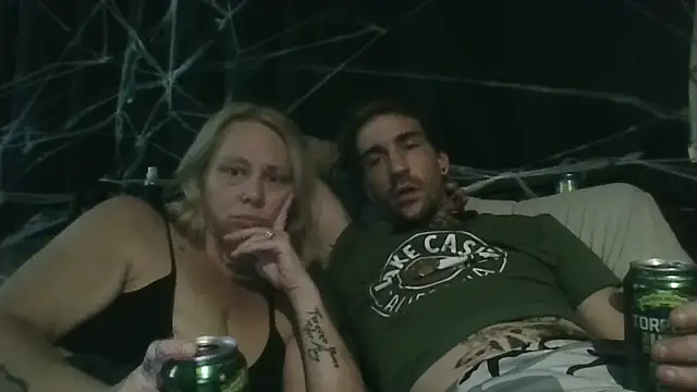 2-BLUNT-CUNTS - TIP us OR CHAT less