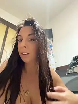 Almmaxxxx - @oil @boobs😈❤️x 10hard slaps😈