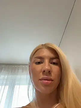 NewLale - Lick nipples