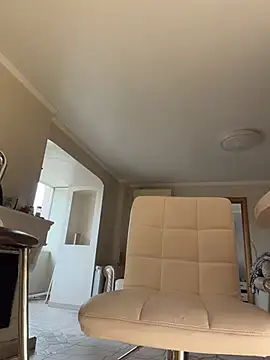 AriaVip - play with pussy tease me