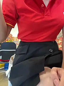 Sneaky_Cumshoot