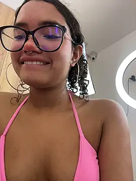 Bunny-firee - Flash pussy😏🌸