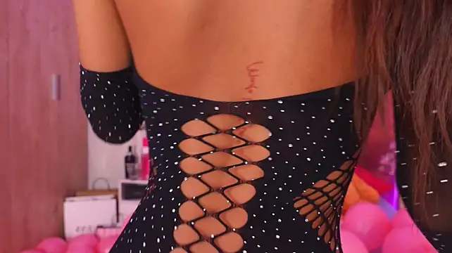 LiaMontieri - Masturbate my vagina with your fingers