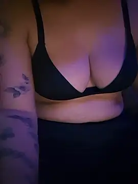 Sweettinydiamond - ✨️make me happy girl✨️