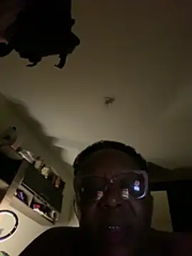 BoobsQueeen - iPhone 17 pro max