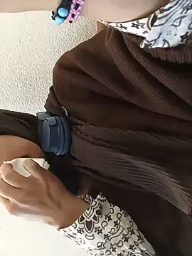 MisyonerNur - Dışarıda göğüslerini aç 😅