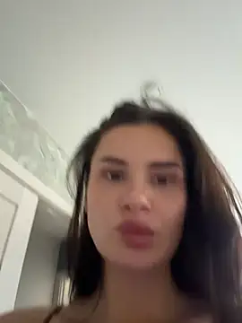 MiraReach - dildo in pussy in doggy position 🩶