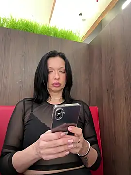 RoxySantaMonica - 🔥pussy with clip on clitoris🔥