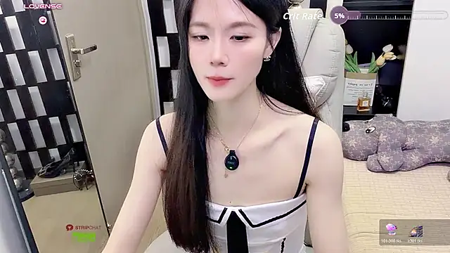 Yueyue-MM - 下空M腿+小粉控制2分钟