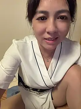 Coco1331 - 脱掉内衣3分钟