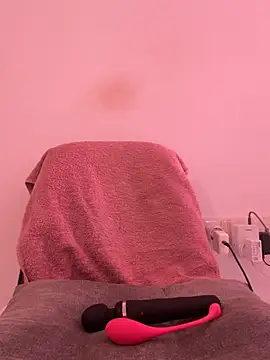 AmaliaMarkova_ - last tipper wins surprise video 🎁