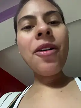 Eva_Feller69