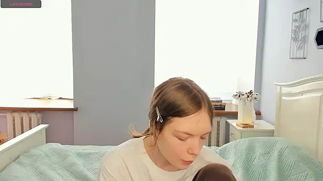 LavenderMitten - take off bra