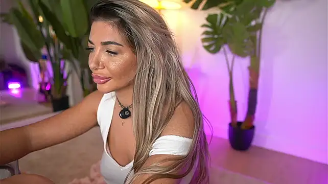 SnowyElsaa - happy me 💦🍆 wet me