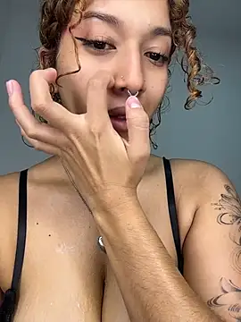 Scarleth_444 - A BIG SQUIRT FOR YOU 💦