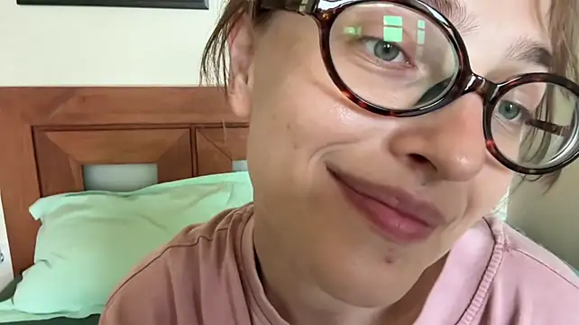 EarlenePedrogo - Fall in love with my eyes