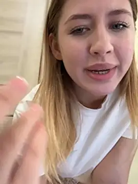 AriNova_ - SHOW YOUR BREASTS + HOT🎁LAST TIP