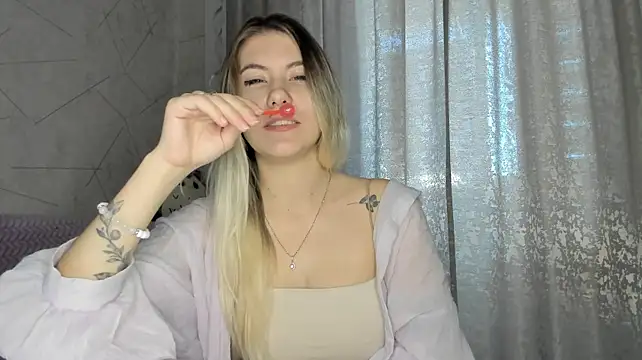 KatieLesco - STAND UP AND MAKE A LITTLE DANCE