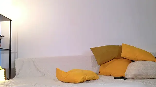 LoveUnderTheStars - play with my nipples
