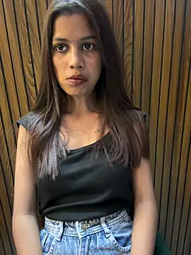 Sexy_myraaaa - Boobs show🥵