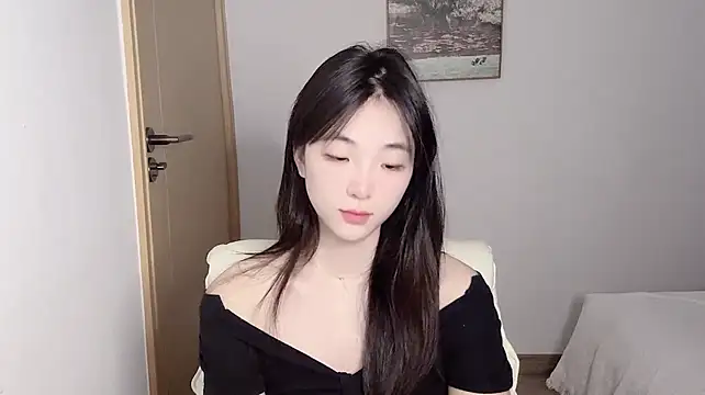 Louise-3 - 控制3分钟+小鲸鱼吸奶头3分钟