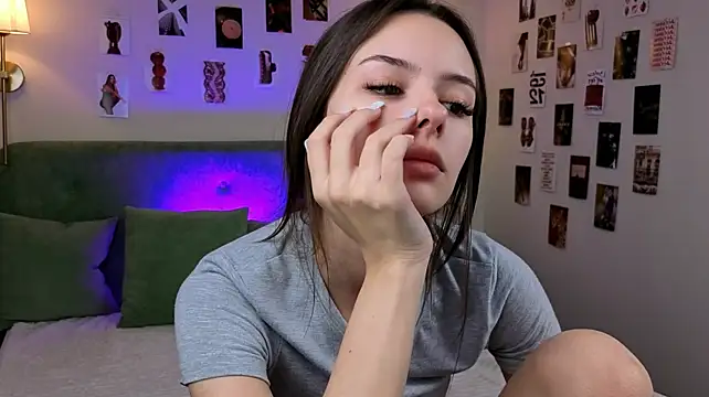 Kiara_beauty - take off the sweater