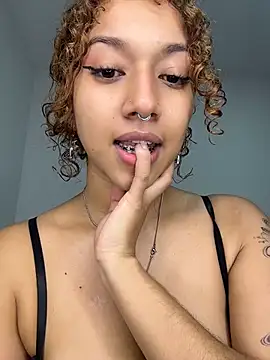 Scarleth_444 - A BIG SQUIRT FOR YOU 💦