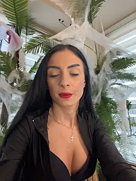FeetVibe - 👑Sexy Tease, Don't Blink!