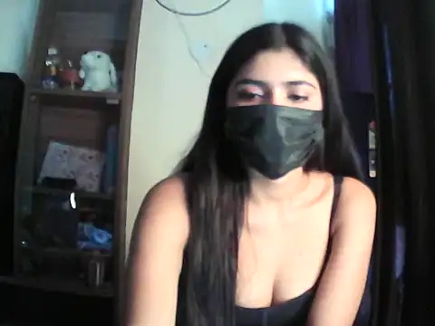 Lusty_butter - boob show