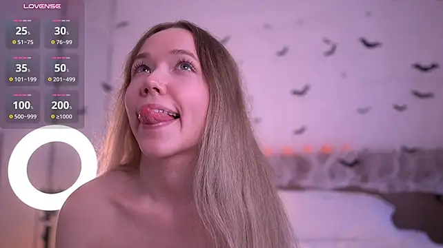 PinkyVenom__ - touch my sexy cameltoe there with hand