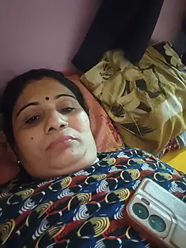 Karishma_bhabi02 - My modal saport please 💔💔💔💔💔