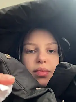 AshleyMur - play with nipple piercing