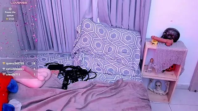 Velvet_Roseee - SPANK ASS HARDER + MOVE PANTIE TO SIDE