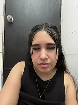 Samantthaescobar - Dance sexy and show oil
